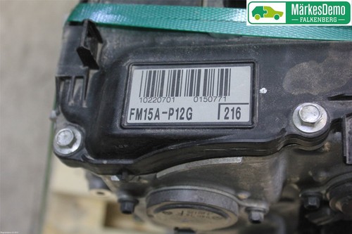 Motor benzin toyota yaris - motor,