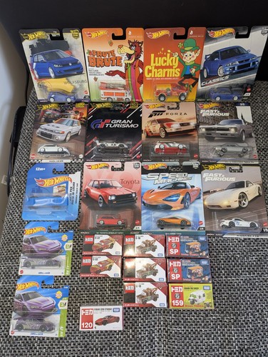 Tomica hot wheels - hot,