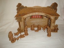 Dachbodenfund-Krippenstall