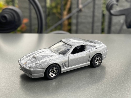 Hot wheels ferrari 550 - wheels,