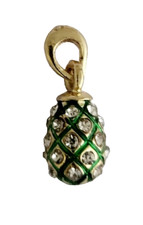 Kleiner Grüner Goldfarbener