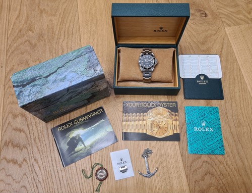 Rolex submariner date - rolex,