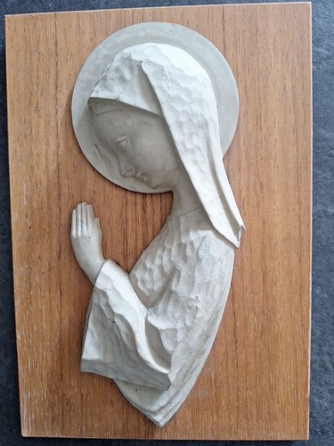 Madonna mit heiligendschein - madonna, heiligendschein.