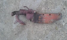 Jaguar Daimler XJ 6 12 III Haubenaufnahme Stoßstangenträger Scherniere VL