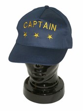 Herren-Cap/s m. Stickerei/Aufschrift Captain/schwarz, blau, rot, versch. Modelle