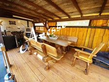  Gartenmöbel mit Schnitzerei