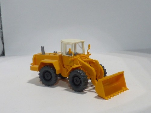 Wiking gelber bagger - 1:87,