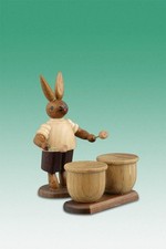 Osterhase Hase mit Kesselpauke