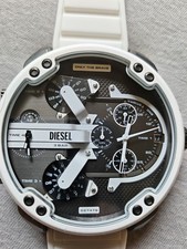Diesel Mr. Daddy 2.0 Uhr Herren DZ7478 Schwarz Weiß Silikon Chronograph  OVP