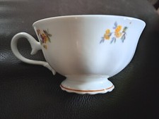 Tasse mit Untertasse, mit Chip, VEB Lettin, Blumenmuster