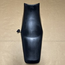 YAMAHA FAZER 700 1986 SITZBANK / SEAT SADDLE MIT SCHLÜSSEL / WITH KEY B0080