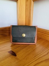 Kartenetui mit Münzfach /