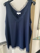 Rosemunde Top, neu, dunkelblau, Gr.46, mit Spitze, breite Träger