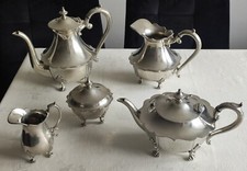 James Dixon und Sohns Cornich