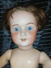 Alte große Puppe Unis France