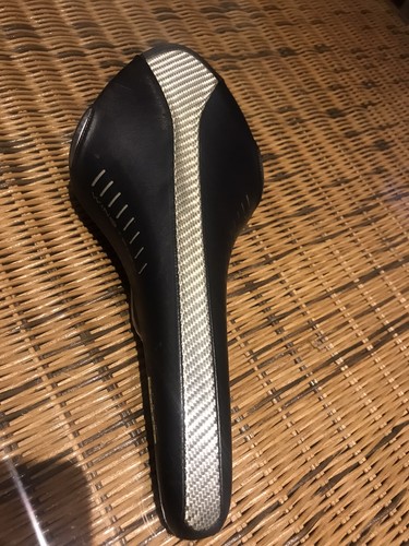 Fizik arione carbon sattel - fizik,