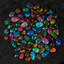 Schwarz Opal Cabochons Menge