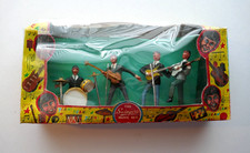 THE BEATLES SWINGERS PLASTIC