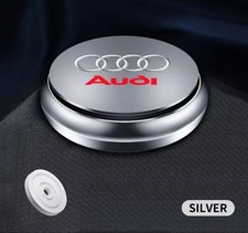 Silber Auto Lufterfrischer mit 2 Geschmacksrichtungen Parfüm UFO Form Dekoration für Audi