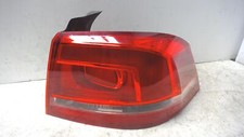 Heckleuchte aussen komplett R VW Passat 1.8 TSI 36 2010-2012