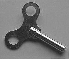 Uhrschlüssel, Aufzug