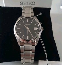 Seiko Herren Uhr, Quarz, SUR311P1 Schwarz Zifferblatt, Neu