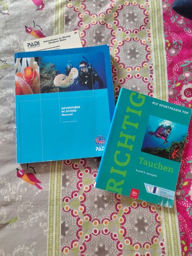 Bücher über das tauchen - das,