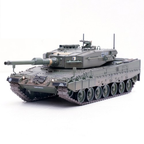 Leopard 2a4 battle - 1:72,