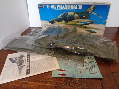 Revell 182 e - h-182, f-4