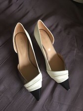 Pumps von Sergio Rossi in Größe 41 Leder neu und ungetragen Creme Gold Schwarz