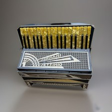 Soprani Settimio Accordion Um 1940 Im Koffer Sehr Schön Perlmutt Optik Akkordeon