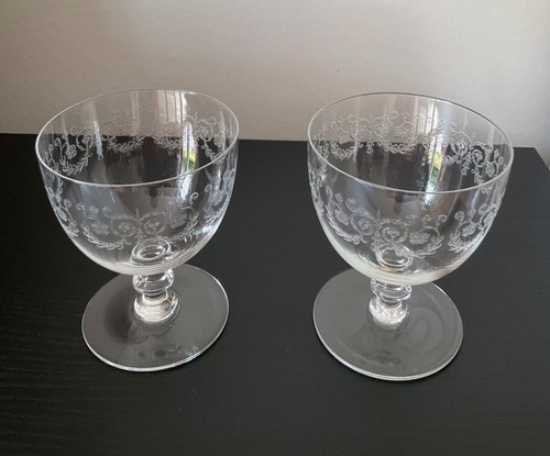 Baccarat weingläser aus - x,