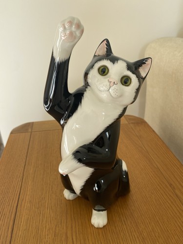 Black white just - &,