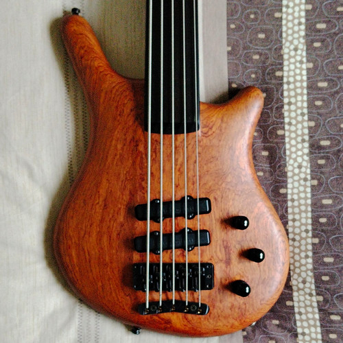 German warwick thumb - german, bass