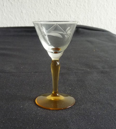 Altes likörglas schnapsglas - altes,