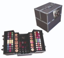 ❤️2K Beautykoffer gefüllt