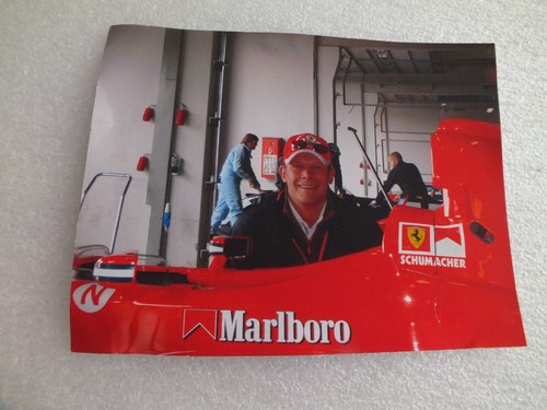 Foto boxengasse f1 ferrari - boxengasse,