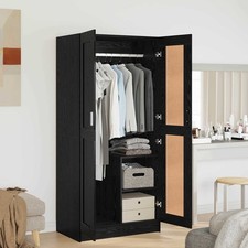 Kleiderschrank