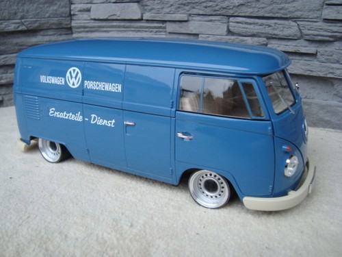Bus mit 15 - t1, vw
