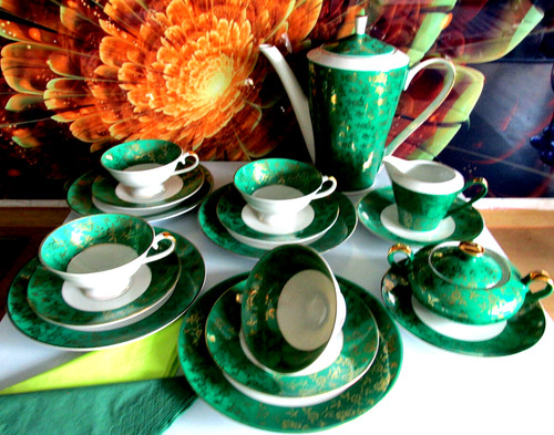 Kaffee oder tee service - *kaffee-oder, tee-service*