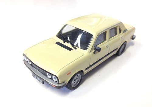 Fiat 132p 43 diecast - 1:43,