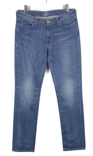 Levi slight curve classic - slight,