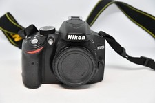 NIKON D3200 DSLR / DIGITALE