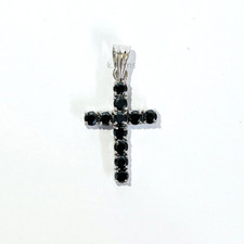 Schwarz Diamant Kreuz