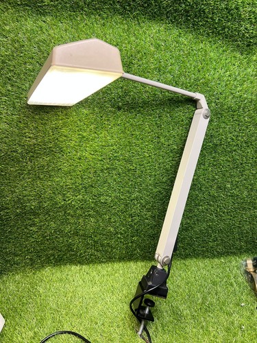 Waldmann 208 230v - st, n