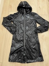 Regenmantel Lackmantel