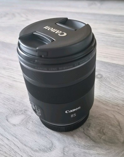 Canon 85mm macro is stm - is,