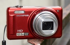 Olympus VR-320 Digitalkamera 14 MP 12,5 x Zoom rot Digicam Super Wide HD Top