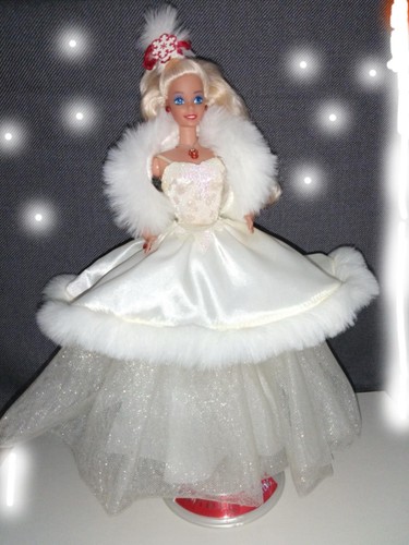 Barbie happy holidays 1990 - barbie,