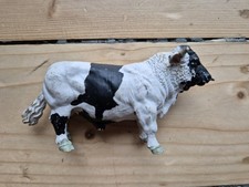 Holstein Kuh- Figur Tierfigur Aus Kunststoff mit Nasenring